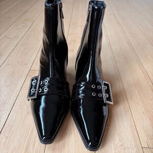 Steve Madden Black Patent Ankle Boots with Buckle